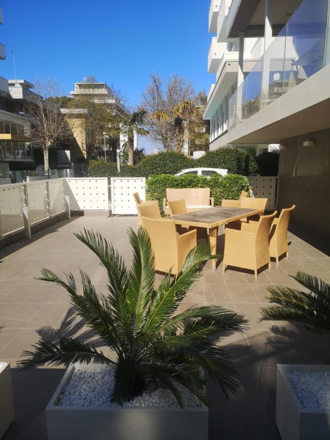 Appartamenti Smart A 30M Da Viale Dante E 100M Dal Mare Riccione Esterno foto